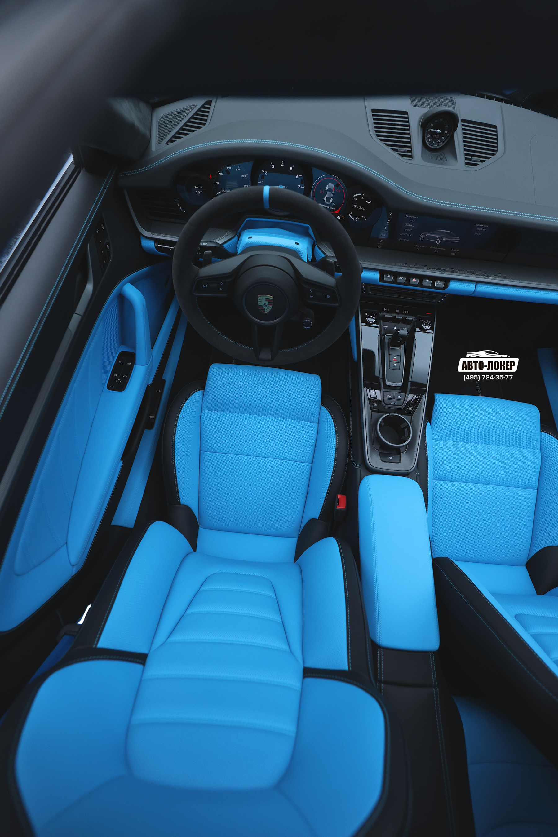 Перетяжка сидений кожей салона Porsche 911