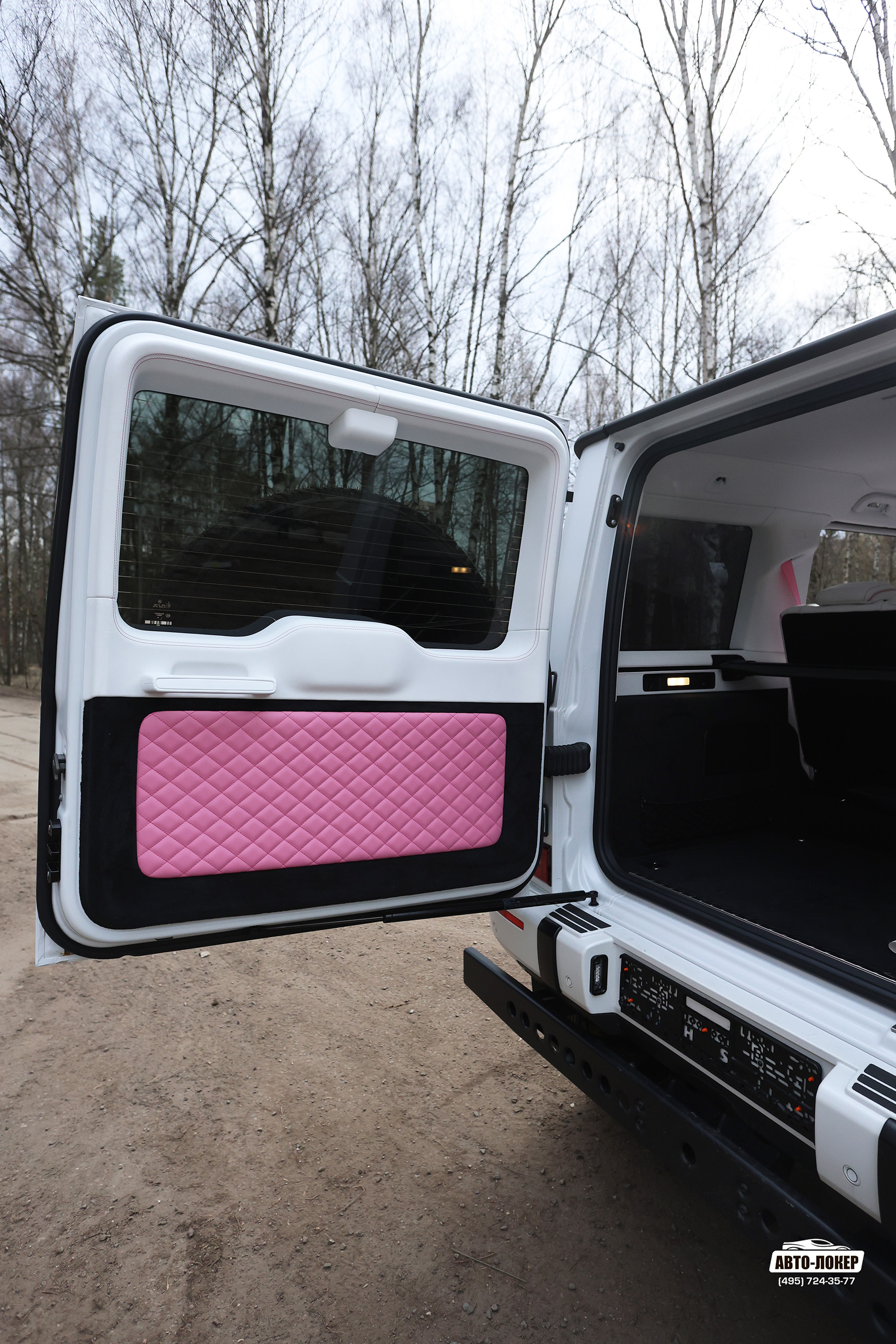 Перетяжка крышки багажника  салона кожей Gelandewagen