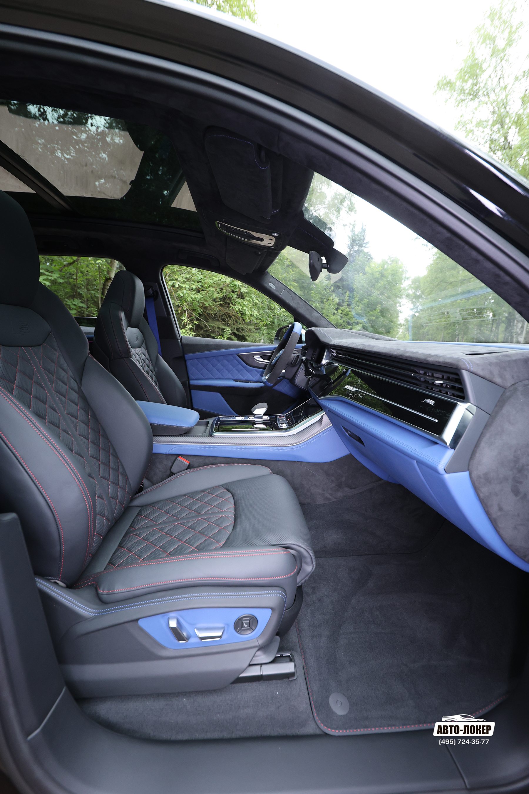Перетяжка боковых панелей сидений  кожей салона Audi SQ7
